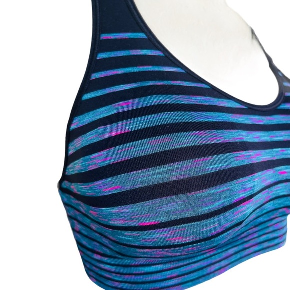 Champion Women's Racerback Sports Bra - Picture 5 of 7